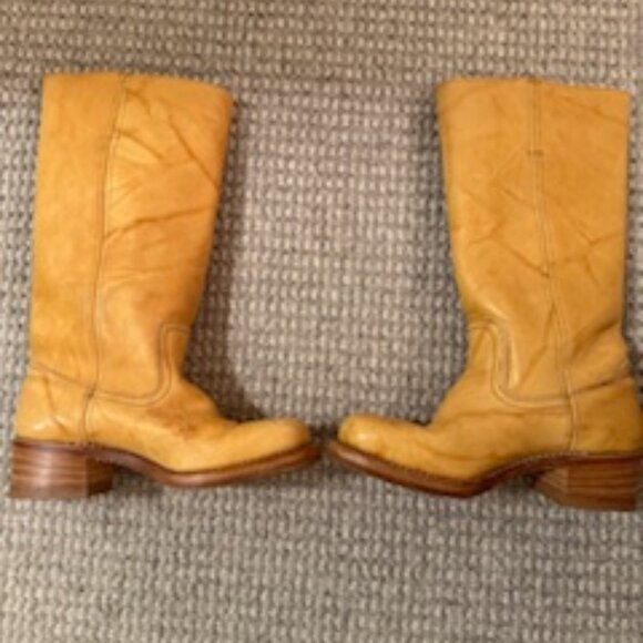 Frye Campus Banana Leather Boots Women Size 7 - Picture 4 of 7